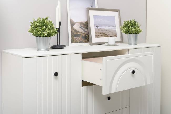 Два комода-ТВ-тумбы Валенсия с двумя навесными полками цвет белый шагрень