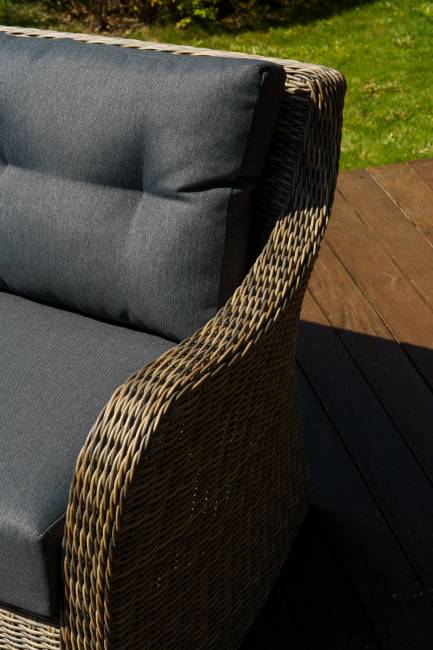 Диван 2-х местный "Венеция", коричневый Диван 2-х местный "Венеция", коричневый