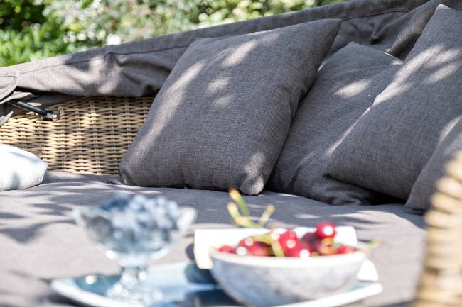 "Стильяно" плетеная кровать круглая, цвет соломенный "Стильяно" плетеная кровать круглая, цвет соломенный